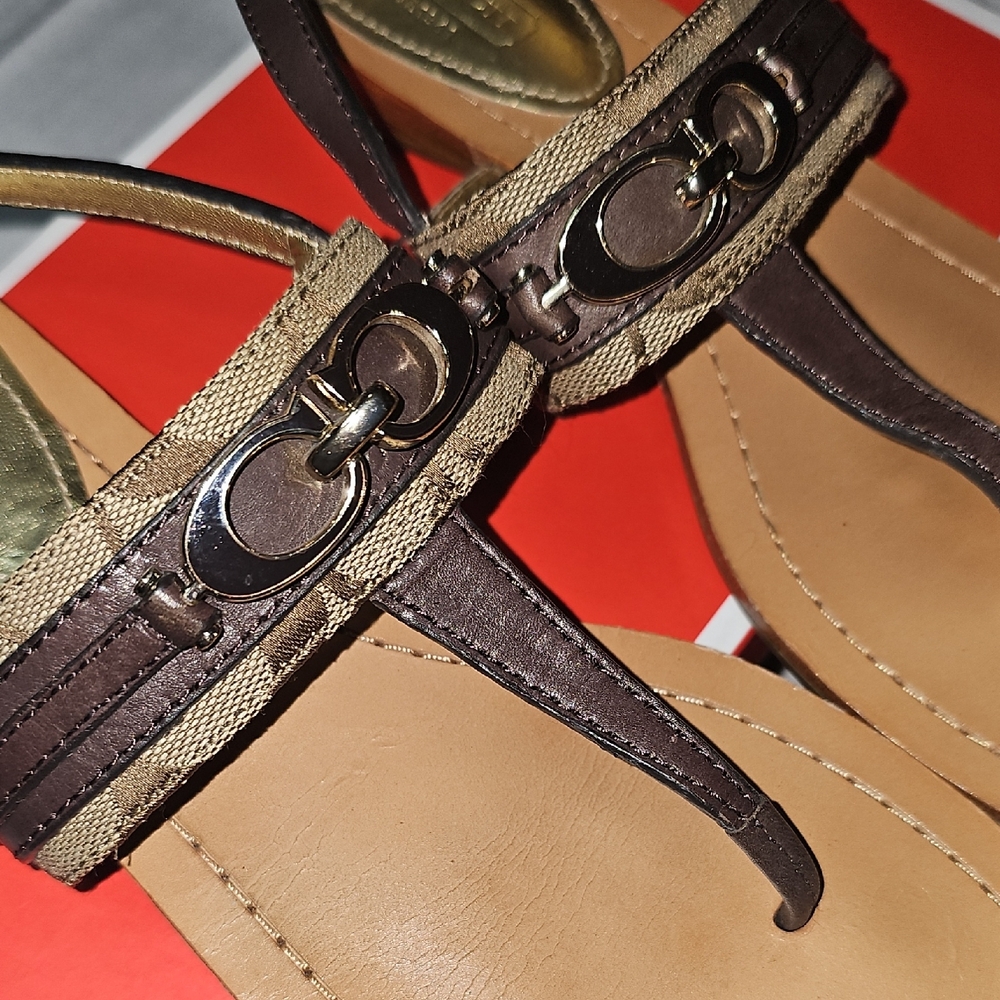 Coach Brown Sandals size 7 1/2 - Picture 3 of 5